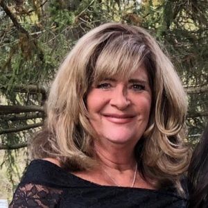 Meet your Posher, Charlotte